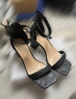 Absatzschuhe in schwarz ( Primark) Nordrhein-Westfalen - Bottrop Vorschau