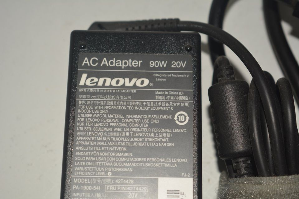 Lenovo Think Pad T Serie 90 Watt Netzteil in Kevelaer