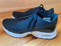 Neu Nike Air Sportschuhe Gr. 38 Rheinland-Pfalz - Mainz Vorschau