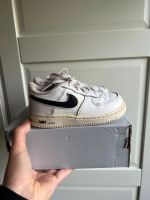 Jordan Nike Air Force 1 Sneaker Schuhe Kinder Gr. 25 weiß schwarz Hessen - Maintal Vorschau