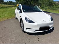 Tesla Model Y Hinterradantrieb RWD RWD Hessen - Gelnhausen Vorschau