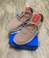 Pharrell Williams x Adidas Sneaker in Rosa Größe EU 40 2/3 Nordrhein-Westfalen - Detmold Vorschau
