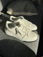 Neue dsquared2 sneaker Größe 41 Frankfurt am Main - Nordend Vorschau