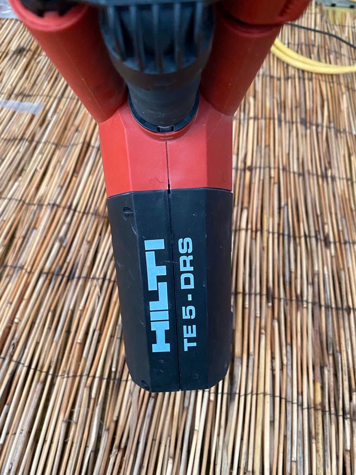 Diverse Hilti Teile neu und gebraucht in Strausberg