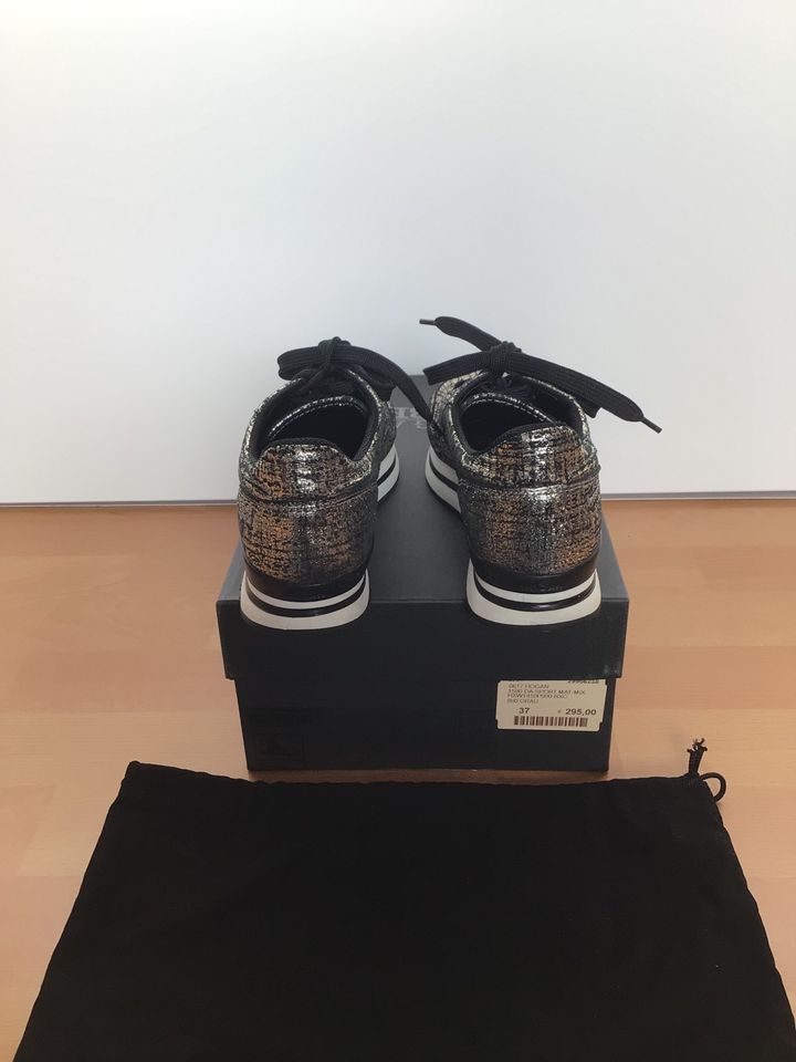 Moderne Luxus Hogan Damen Sneaker, Gr. 37, schwarz-Gold, OVP in Bielefeld