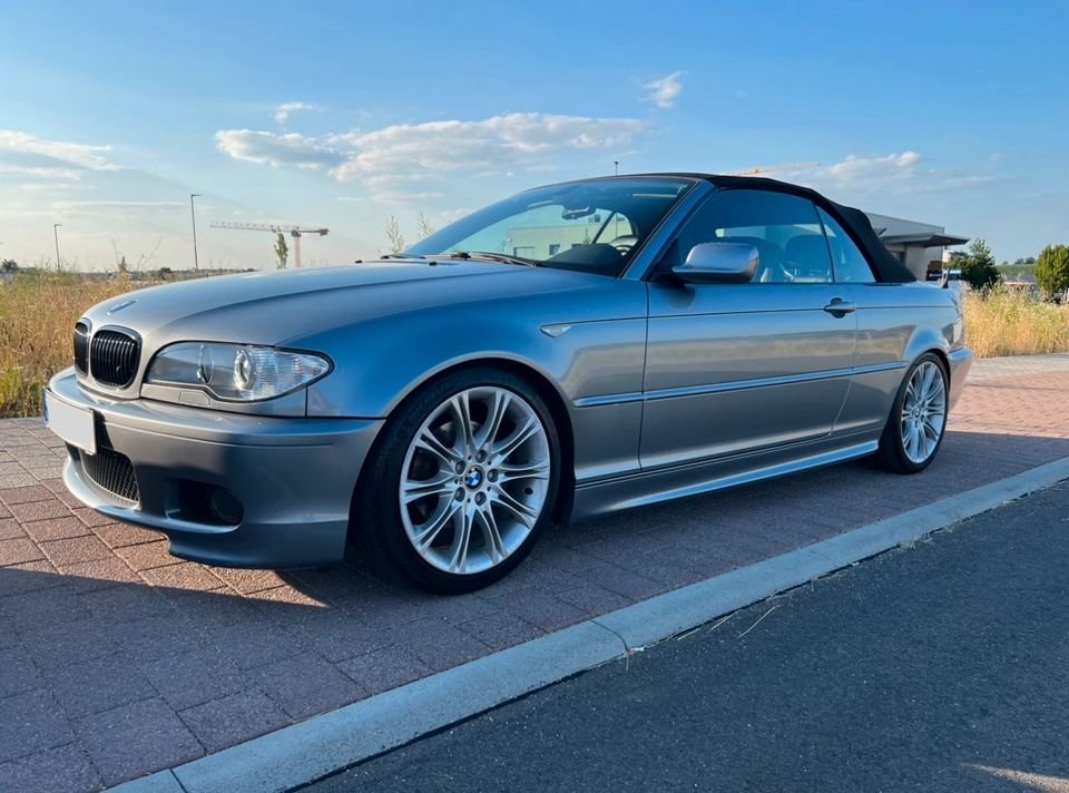 BMW E46 325i Cabrio Facelift M-Paket II ab Werk Schaltgetriebe in Ludwigsburg