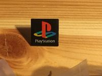 Original Sony Playstation Metall Pin Anstecknadel PS 1 Niedersachsen - Buchholz in der Nordheide Vorschau