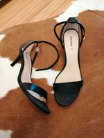 Sandalen schwarz Gr 40 Hessen - Bensheim Vorschau