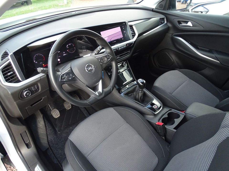 Opel Grandland 1.2 DI Turbo LED Navi Kamera Virtual C in Naumburg (Saale)