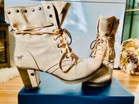Mustang Stiefeletten Gr. 37 Brandenburg - Müllrose Vorschau