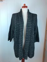 ICHI origineller schwarz/weißer Cardigan Gr. 44/46 (XXL) Berlin - Spandau Vorschau