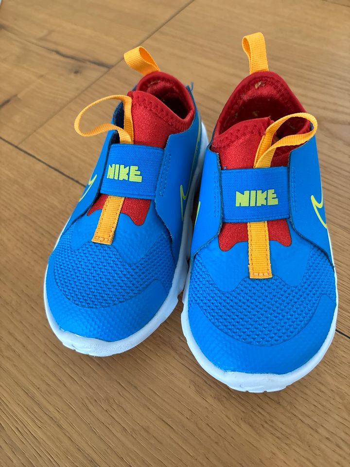 Nike Schuhe Kinder Gr. 26 Unisex in Ense