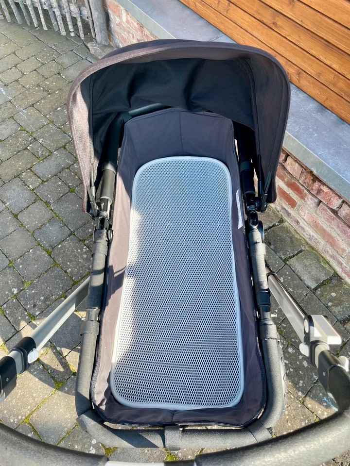 BUGABOO Cameleon Kinderwagen & Buggy mit viel Zubehör in Köln