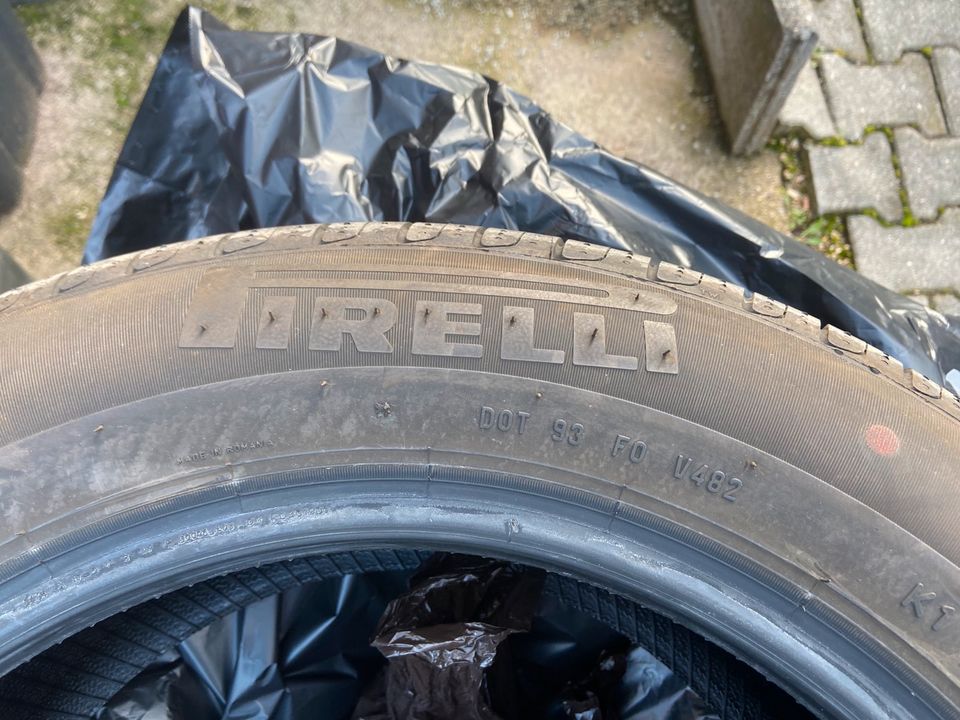 Pirelli Sommerreifen 205/60R16 in Oelsnitz/Erzgeb.