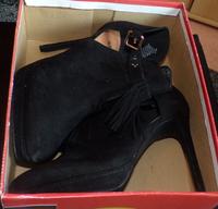Sehr schöne H&M Damen Schuhe High Heels Gr.41 --REDUZIERT-- Hessen - Fulda Vorschau