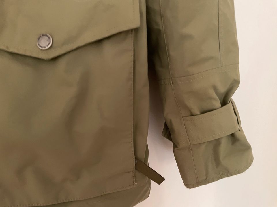 Jack Wolfskin Regenjacke L Khaki in Braunfels