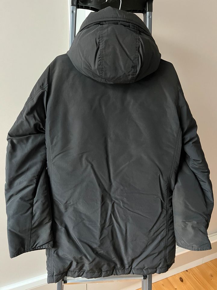 WOOLRICH Arctic Parker Daunenjacke, Reinigung in Berlin