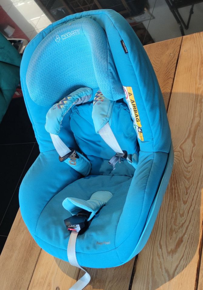 Set Maxi-Cosi Babyschale Pebble & Kindersitz 2WayPearl & Station in Büchen