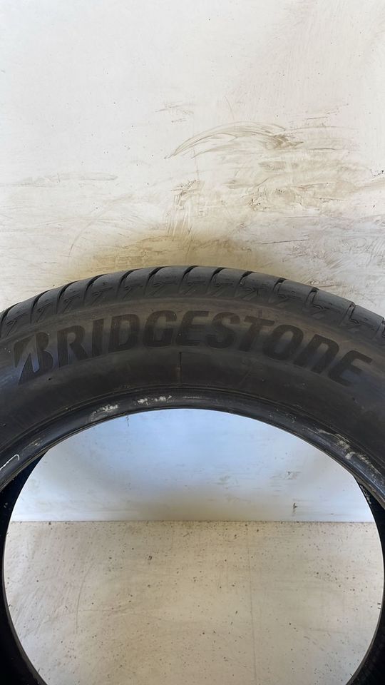 2x 235/55R17 103Y Sommerreifen Bridgestone Montage möglich in Hanau