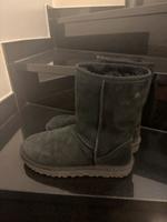 UGG BOOTS  SCHWARZ Köln - Köln Merheim Vorschau