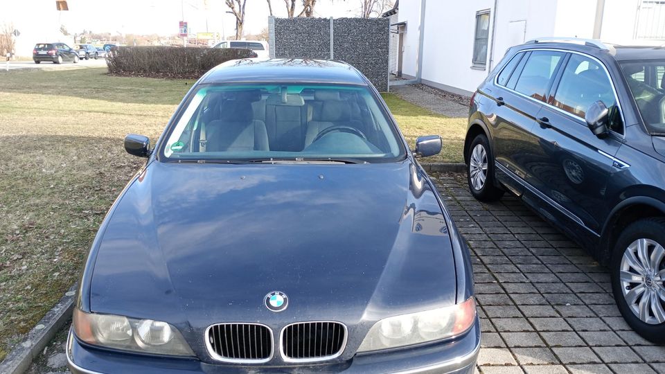 BMW 520i Kombi Tausch möglich Wertgutachten TÜV 2350.- in Rimsting