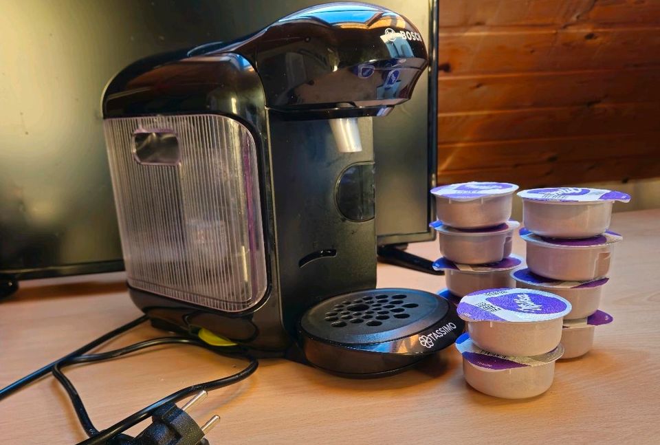 Bosch Tassimo Kaffeemaschine NEU mit 10 Milka Tabs in Oberhausen