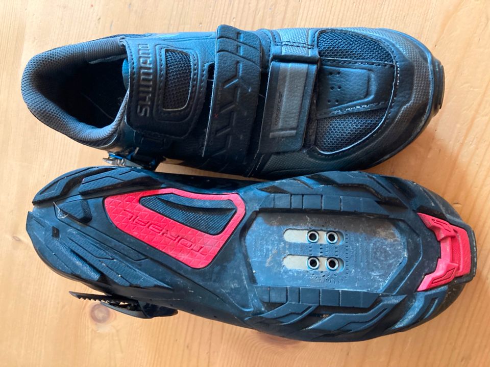 MTB Radschuhe Shimano Dynamics 39 schwarz Damen in Oberstdorf