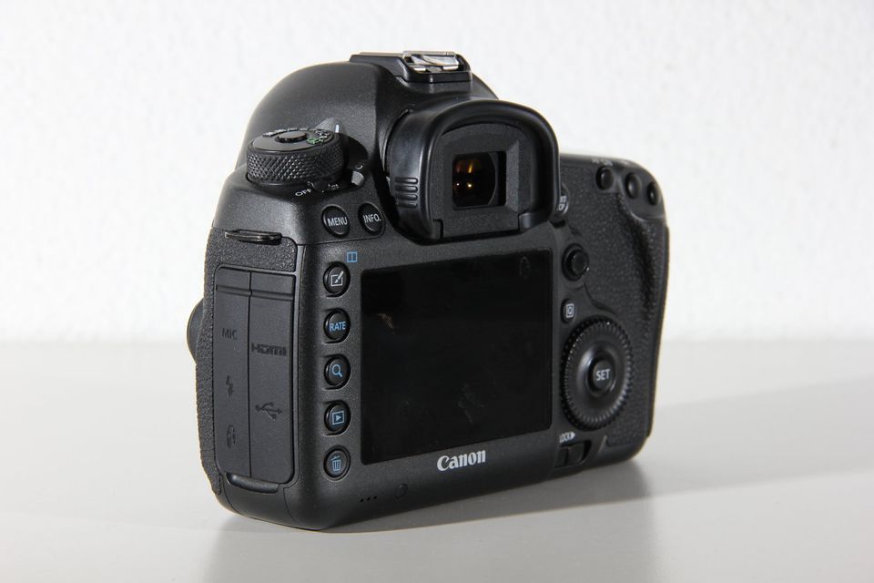 Digitale Spiegelreflex DSLR Canon EOS 5DSR 50.6 MPix in Rüsselsheim