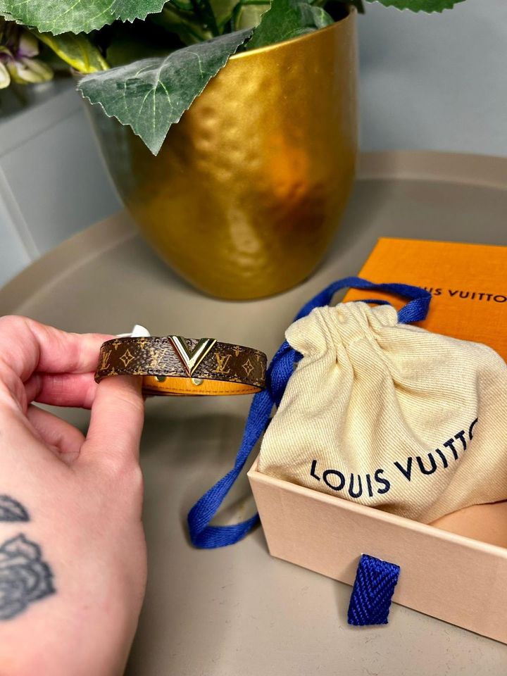 Louis Vuitton Armband Größe: 17, mit Kassenbeleg!! in Hannover