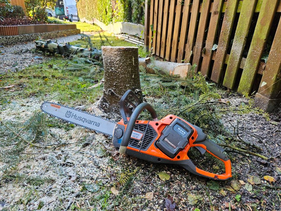 Gärtner Gartenpflege Rasenmähen Hecke schneiden in Nordrhein