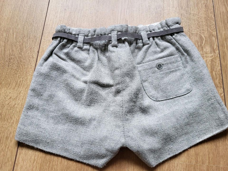 Zara Mädchen kurze Hose Shorts Sommer Chic grau Gr.92 in Wuppertal