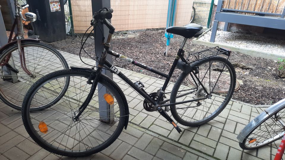 Schickes oldschool Stadt-Fahrrad in Leipzig