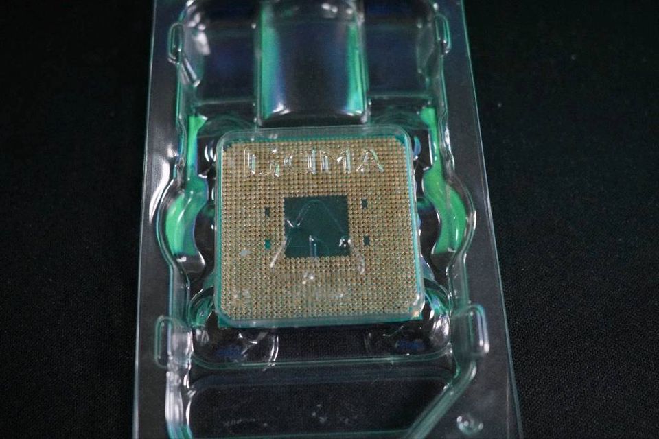 AMD Ryzen 5 2400G (4x 3.60GHz) mit AMD Box Kühler in Einbeck