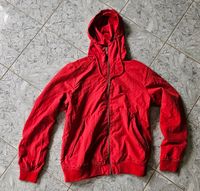 PULL & BEAR Sommer Regenjacke mit Kapuze in Rot Farbe Gr.L/40 Dithmarschen - Heide Vorschau