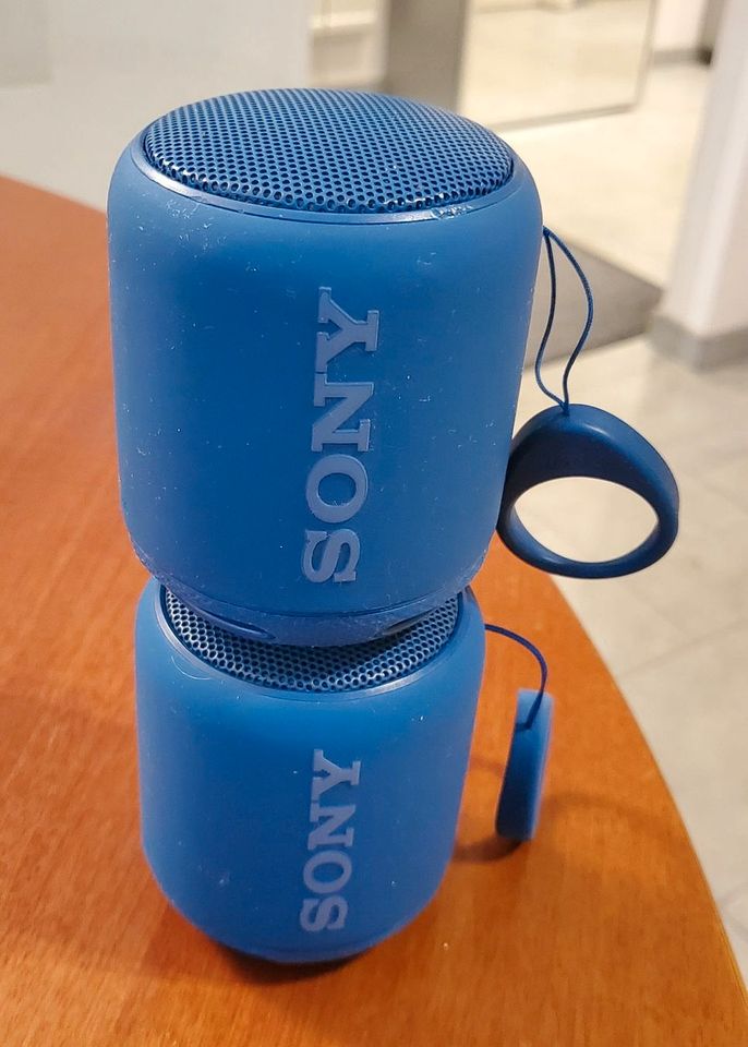 HiFi - Sony 2 SRS-XB10 Tragbare kabellose Lautsprecher #blau in Dresden