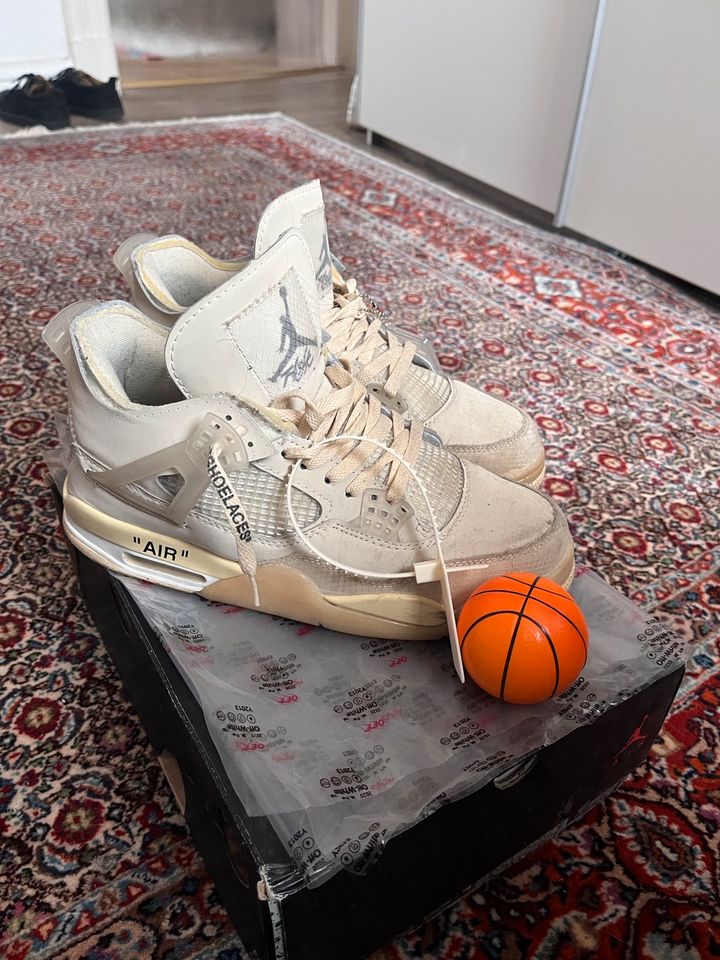 Jordan 4 off white in Halstenbek