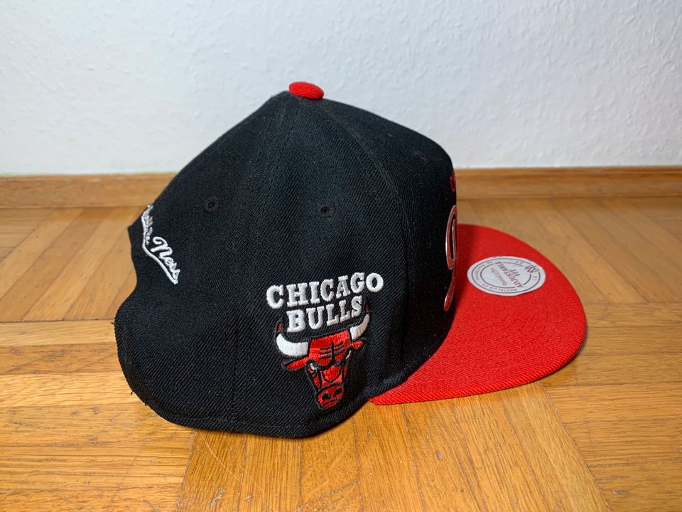 Mitchell & Ness Snapback Chicago Bulls in Aschaffenburg