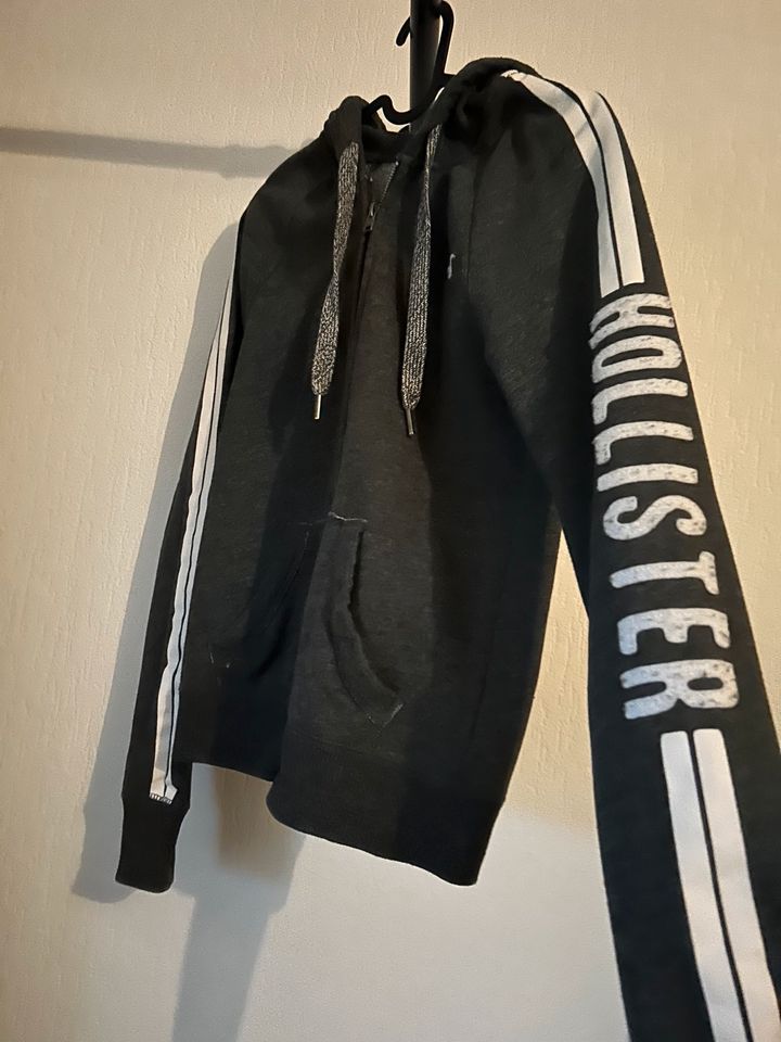 Hollister Sweatshirt Jacke in Köln