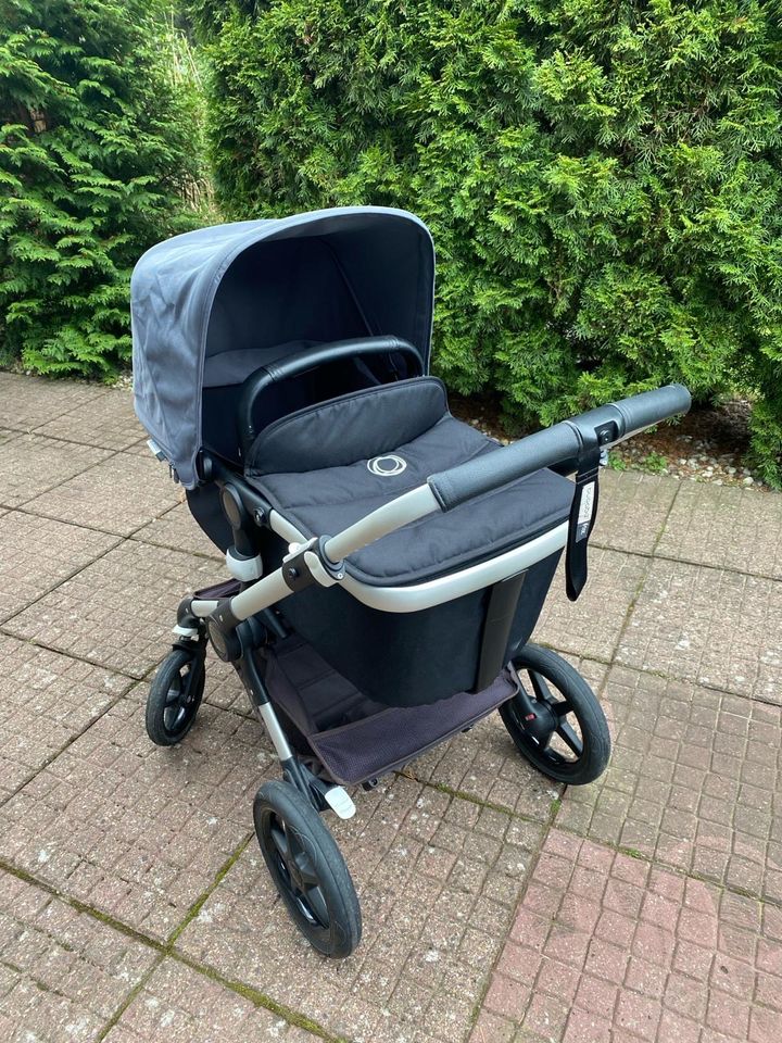 Bugaboo Fox Kinderwagen Schwarz/Steel Blue inkl.Mitfahrbrett✨ in Hamburg