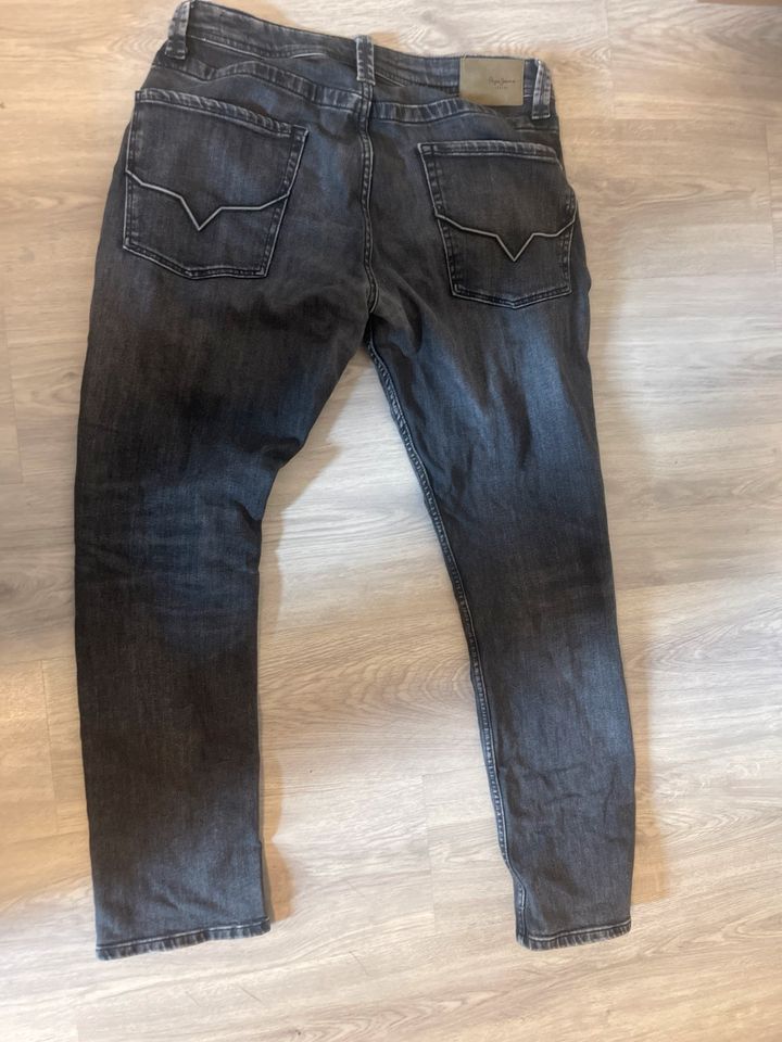 Pepe Jeans Herren 34 in München