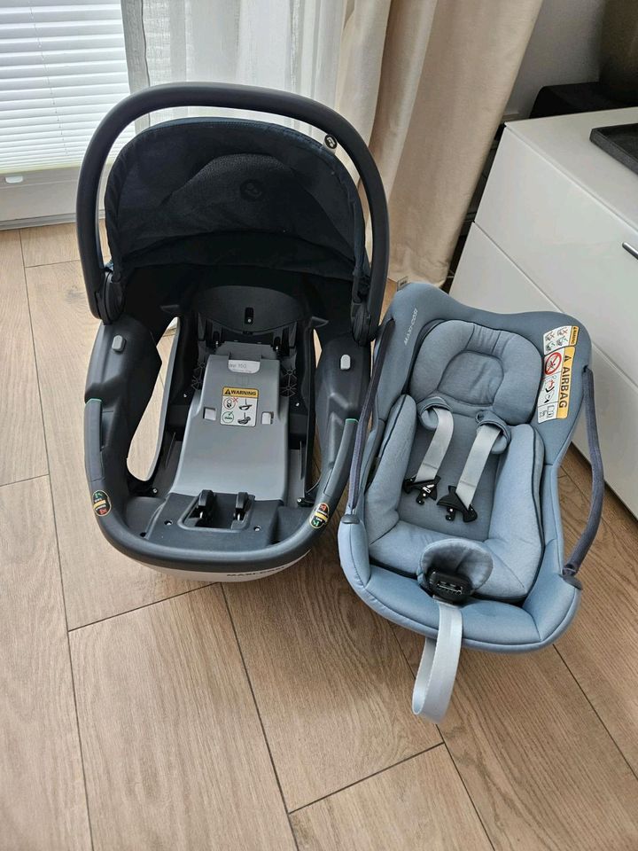 Auto Babyschale Maxi Cosi Coral 360 i-Size in Hamburg