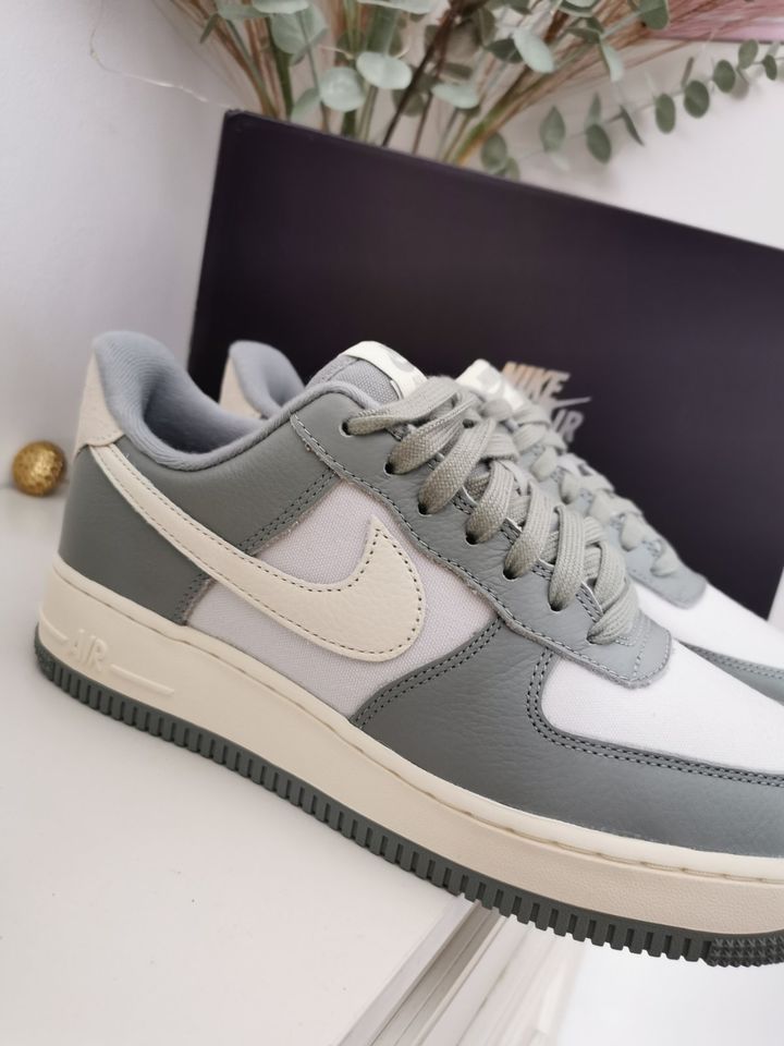 Nike Air Force 1 - neu gr 40 - khaki beige grau in Essen