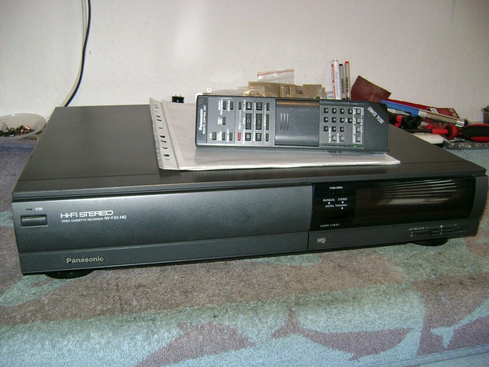 Panasonic Videorekorder NV-F 65 VHS Generalüberholt in Berlin