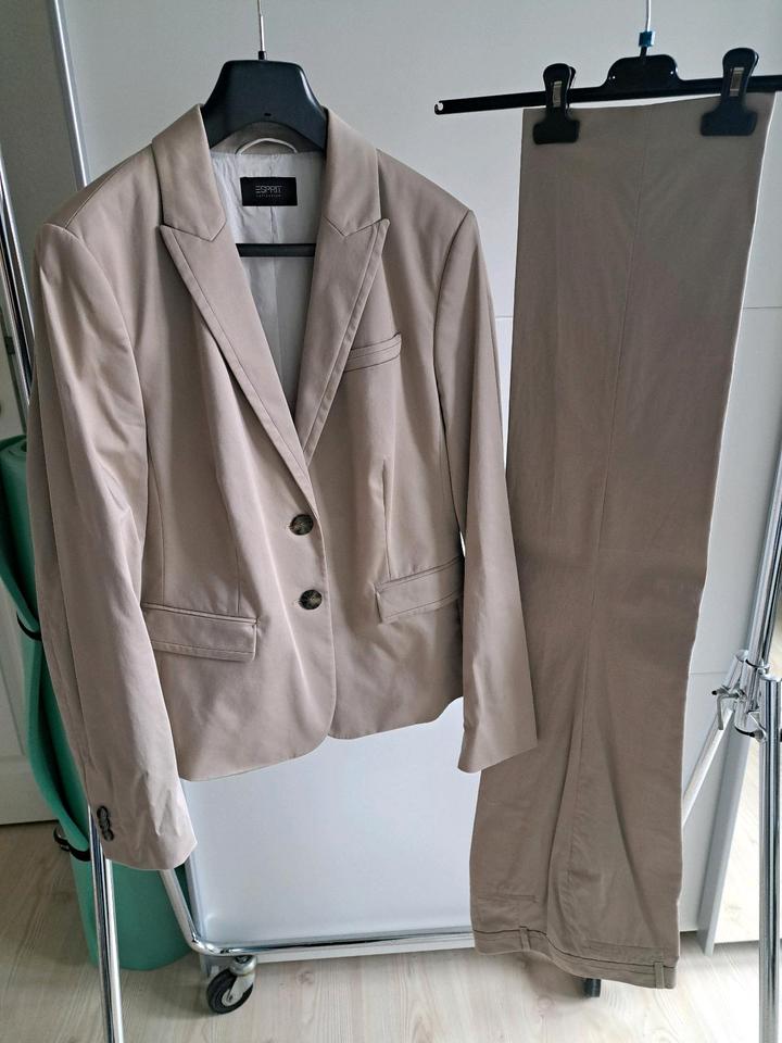 Esprit Collection Hosenanzug Blazer Hose creme beige Gr. 40 in Apensen
