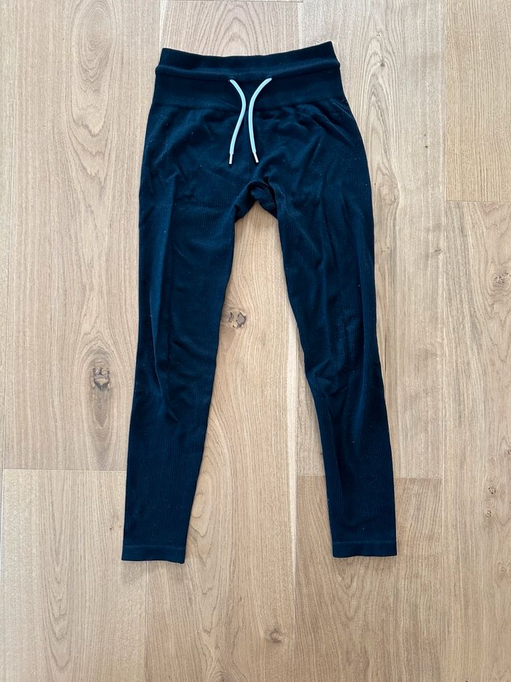 Teveo Leggings Tight Sporthose 38 M apart lululemon joga in Gießen