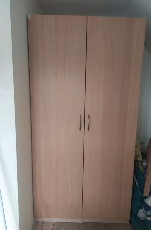 Kleiderschrank Vorratsschrank Eiche PAX 2x50cm breit in Wismar