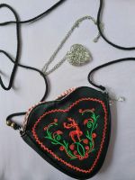 Dirndl Tasche incl Herzkette Nordrhein-Westfalen - Bad Lippspringe Vorschau