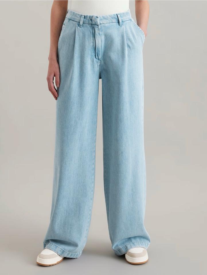Marc O‘Polo Bundfalten Jeans weites Bein Light Blue 30 / 34 Neu in Zwickau