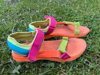 Trekking Sandalen bunt 37 Merrell Essen - Essen-Borbeck Vorschau