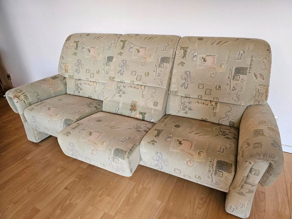 Couch Sofa 3 Sitzer. in Erlangen
